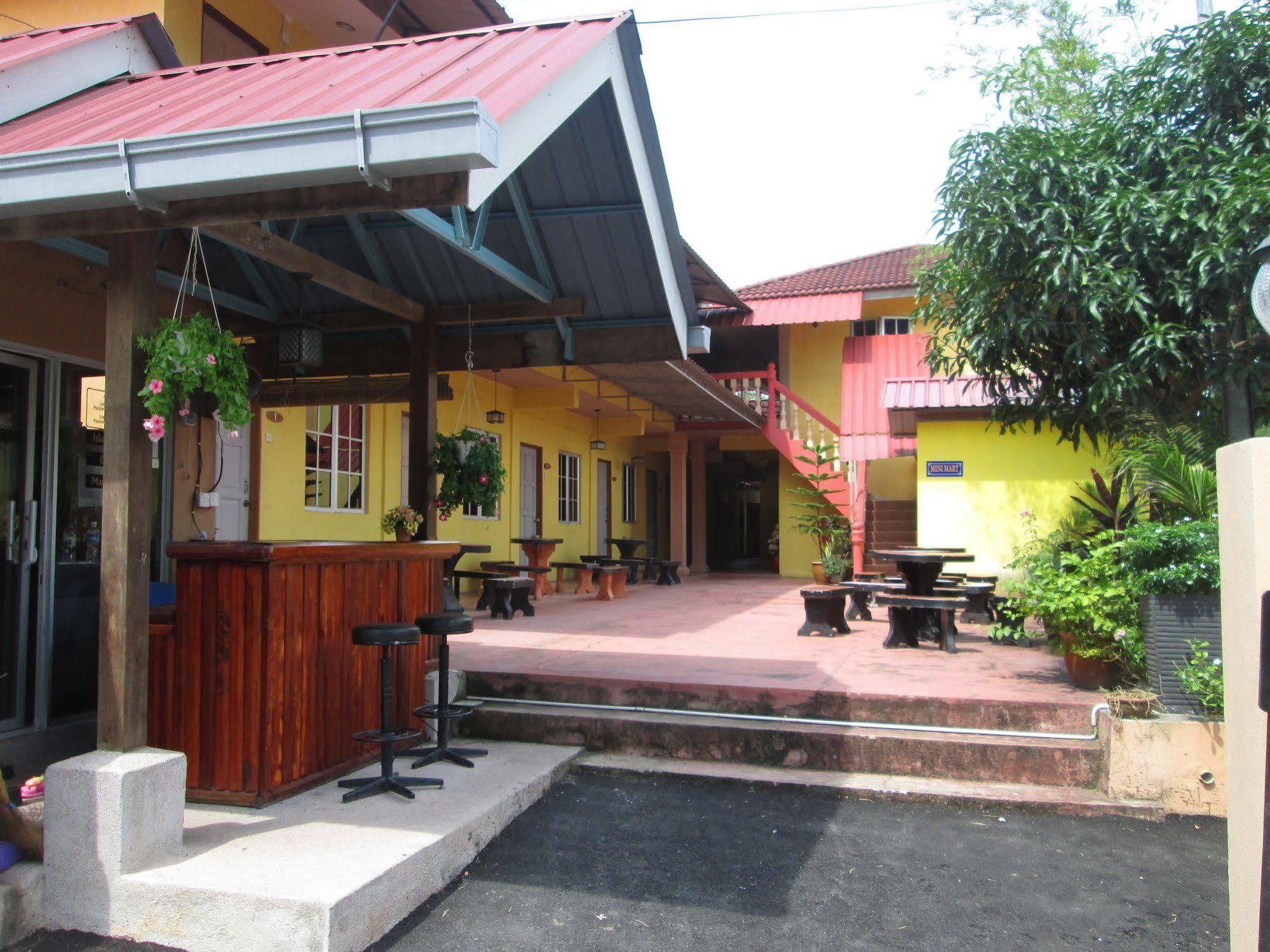 Motel Seri Mutiara Kuah Exterior photo